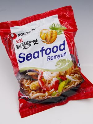Tenger Gyümölcsei - Instant Ramen Leves - Nongshim