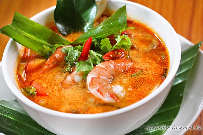 Thaiföldi Tom Yum Leves