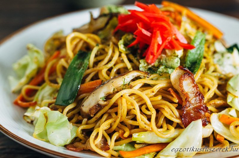 Yakisoba Sülttészta 