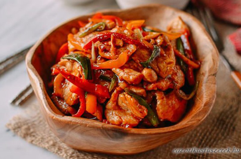 Thai Chilis Csirke 10 perc alatt